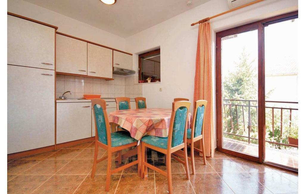 Apartments Perina Sibenik Exterior photo